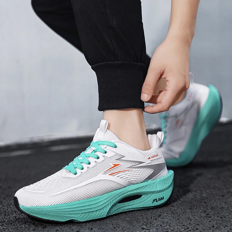 Chaussures running à plaque carbone unisexe – UrbanKicks