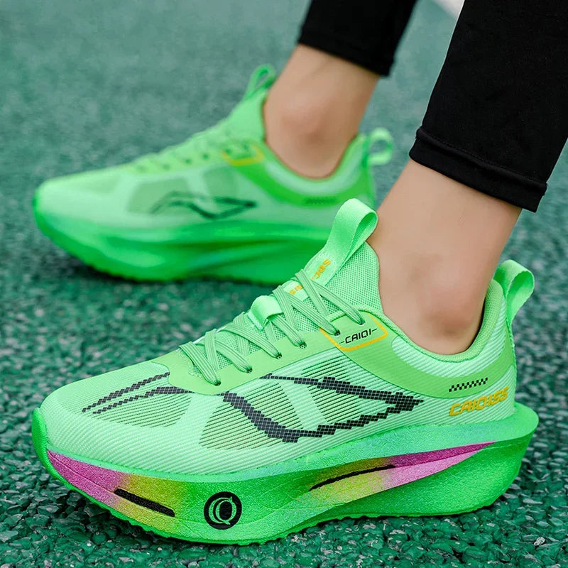 Chaussures running à plaque carbone femme – UrbanKicks