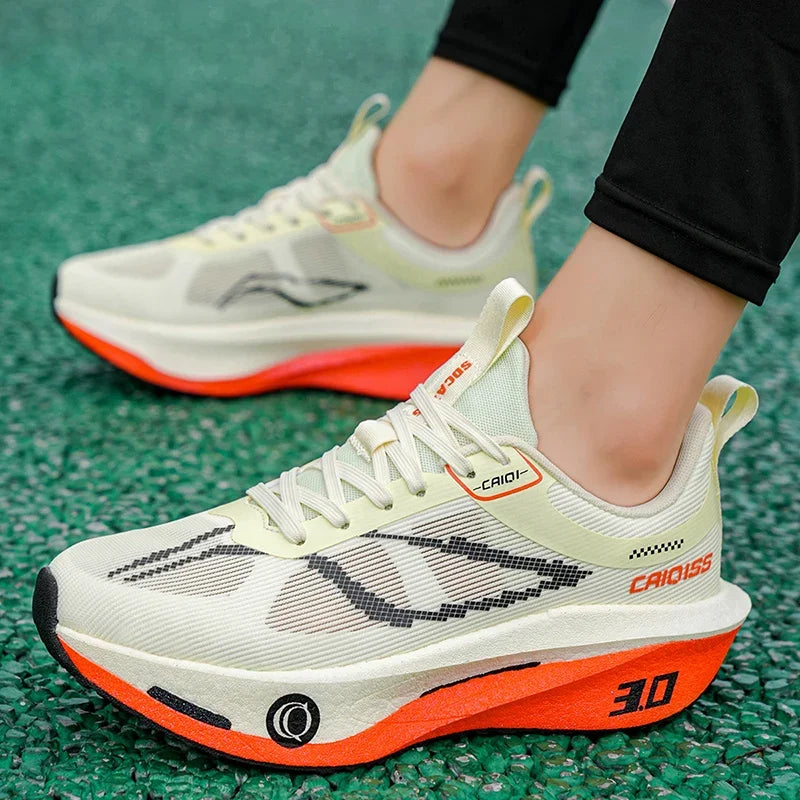 Chaussures running à plaque carbone femme – UrbanKicks