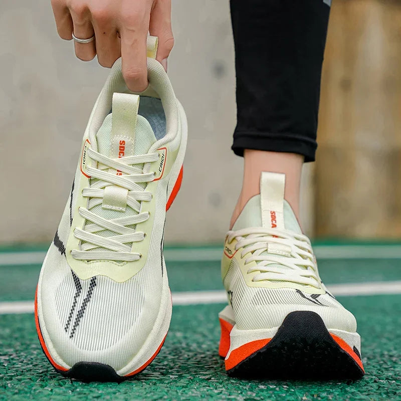 Chaussures running à plaque carbone femme – UrbanKicks